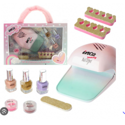 Children's cosmetic set